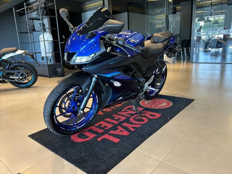 YAMAHA YZF R15 ABS