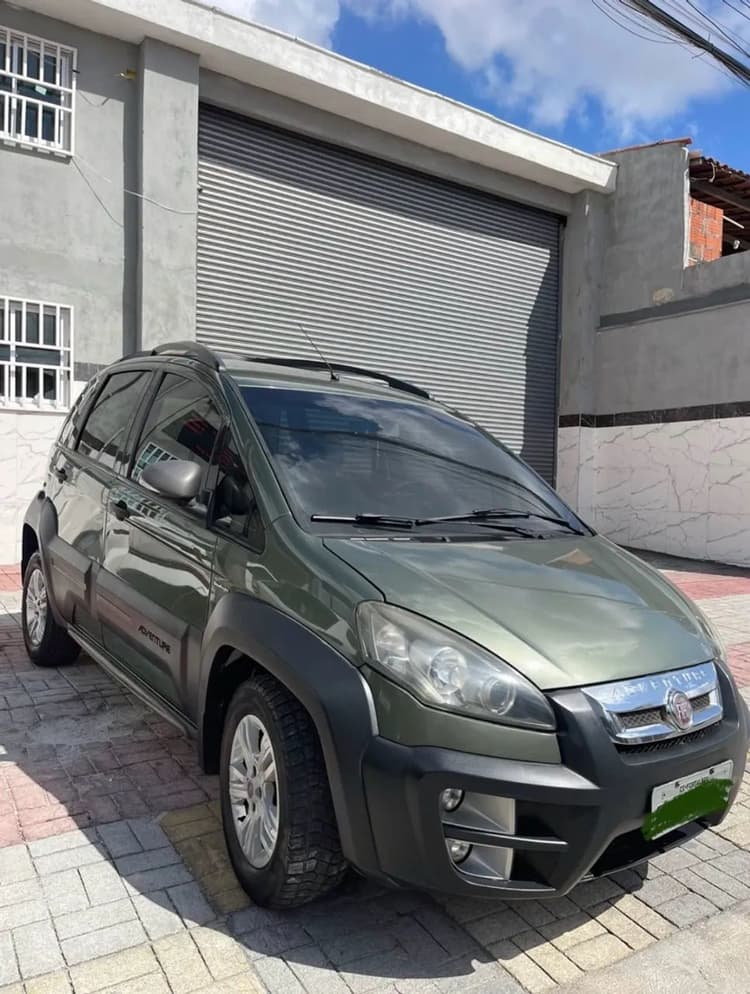 Fiat Idea Adv./ Adv.lock.dualogic 1.8 Flex 5P 2013
