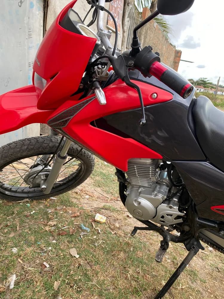 Vende-se moto em perfeito estado 