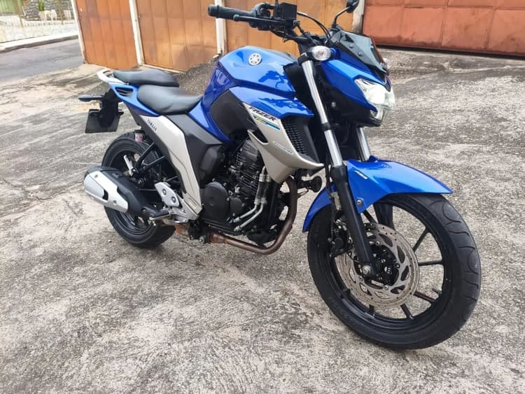 Fazer 250