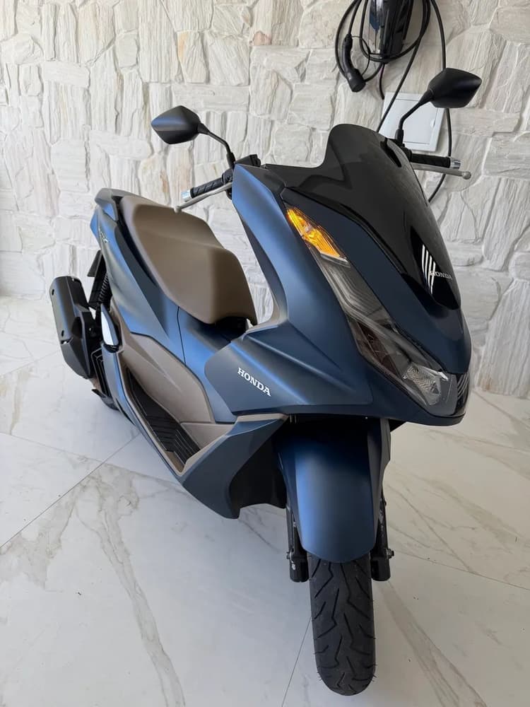 PCX DLX ABS 2024