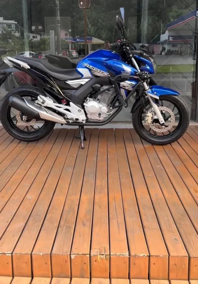  Cb Twister 250 