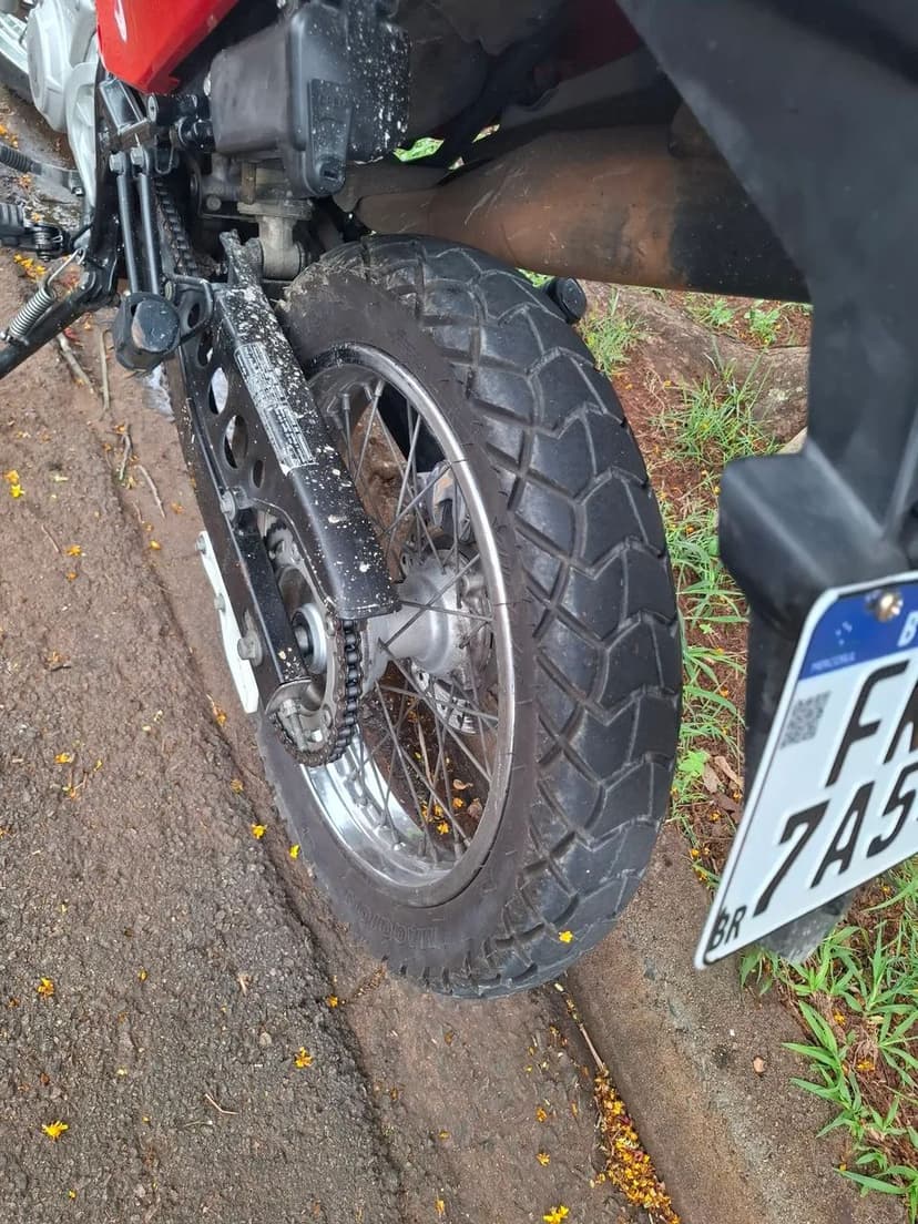 Moto bem conservada 
