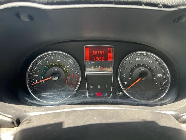 Renault Clio Rn/alize/expr./1.0 Hi-power 16V 5P 2014