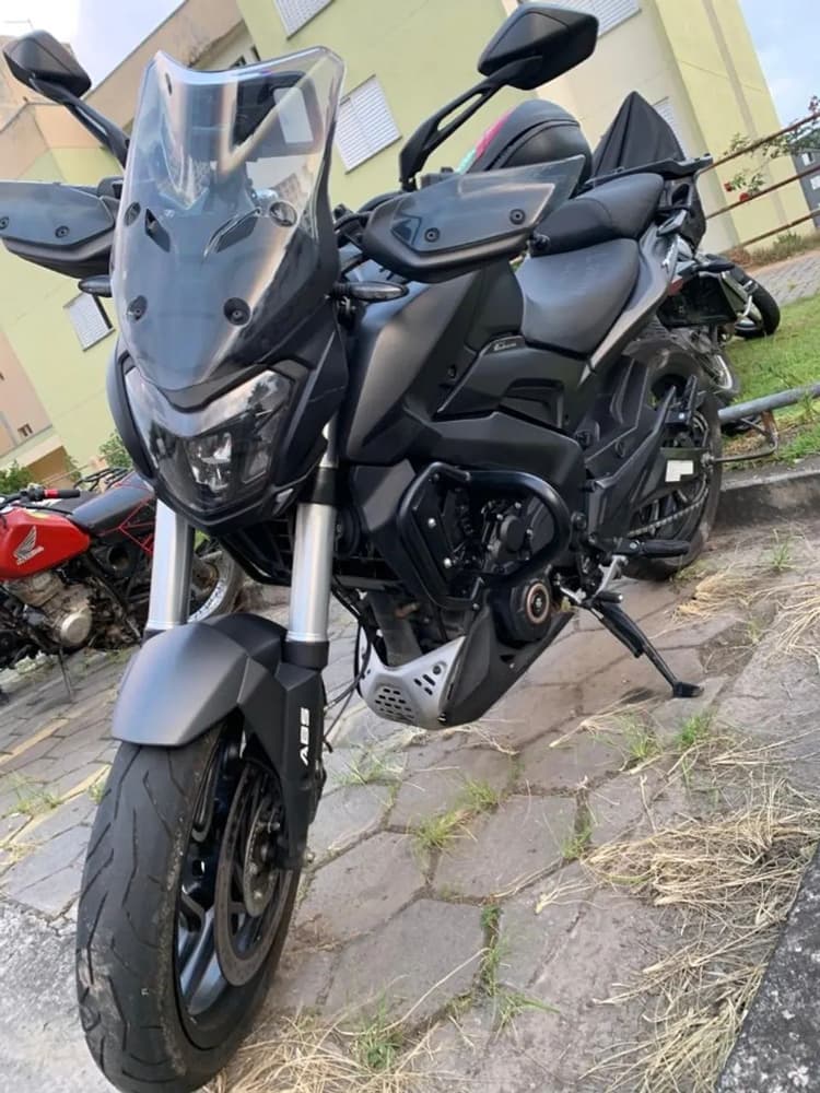Dominar 400 Impecável!