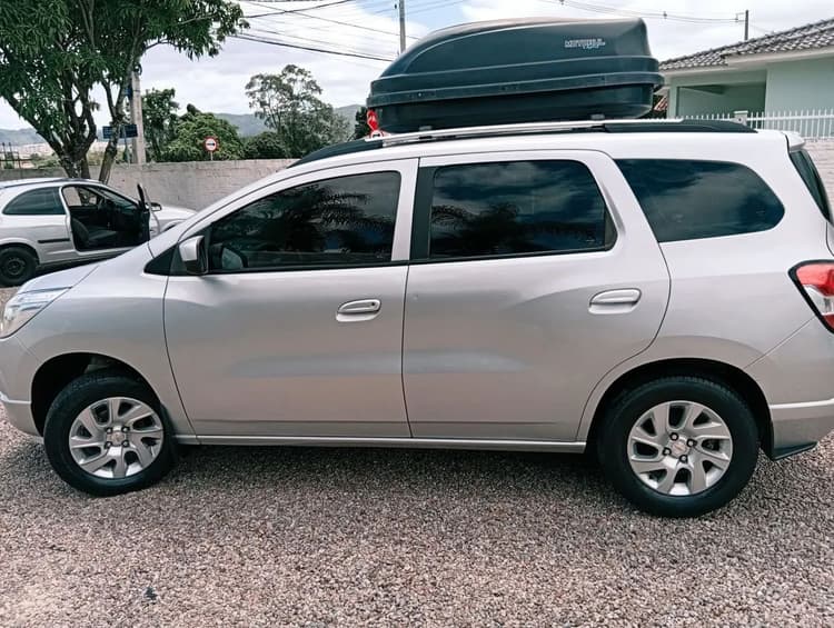 Chevrolet Spin LTZ 1.8 8V Econo.flex 5P Mec. 2015