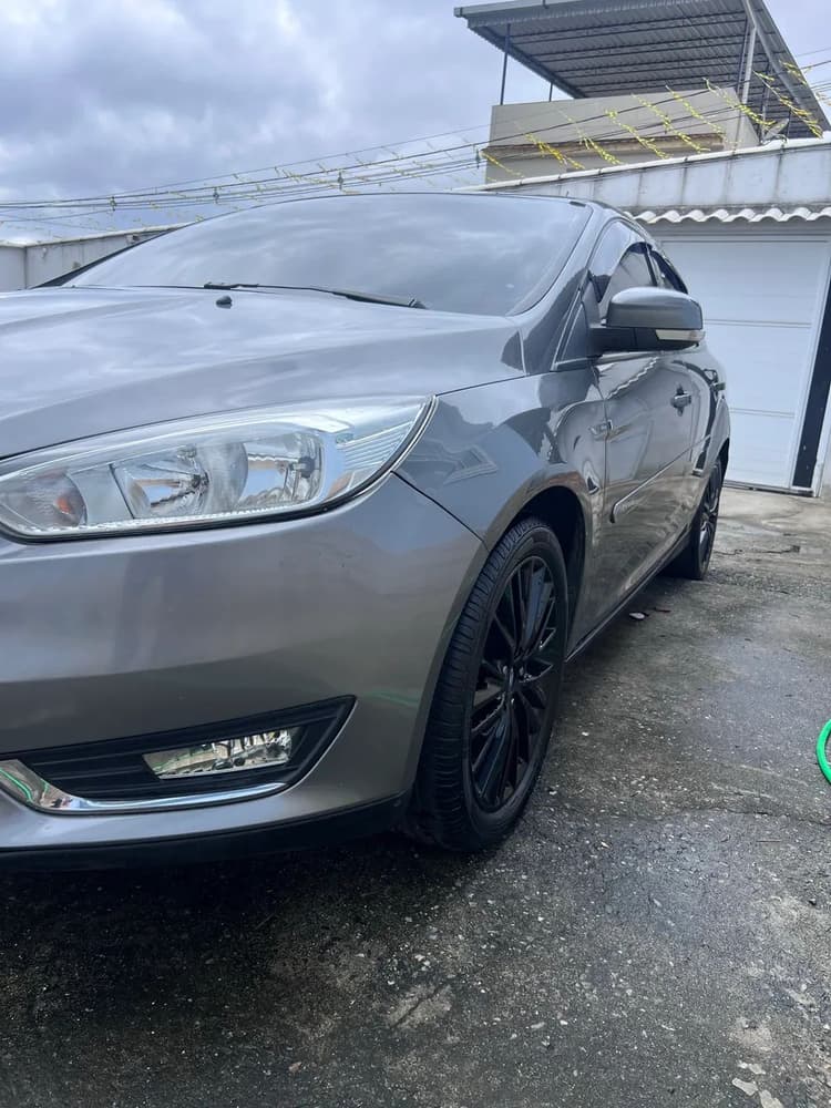 Ford Focus Fastback Se/se Plus 2.0 Flex Aut. 2016