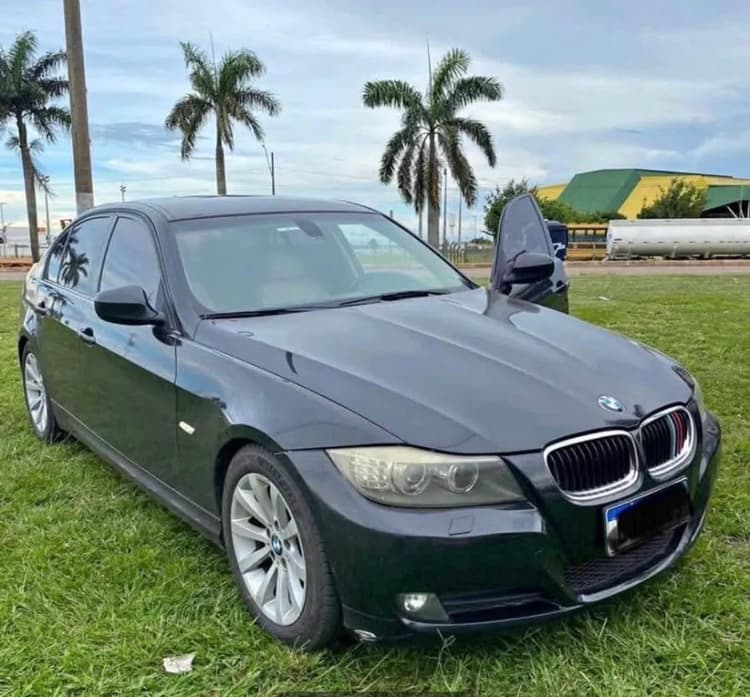 BMW 320I A 2011