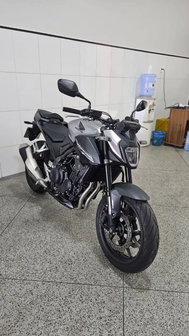 NOVA CB 500 HORNET 2027