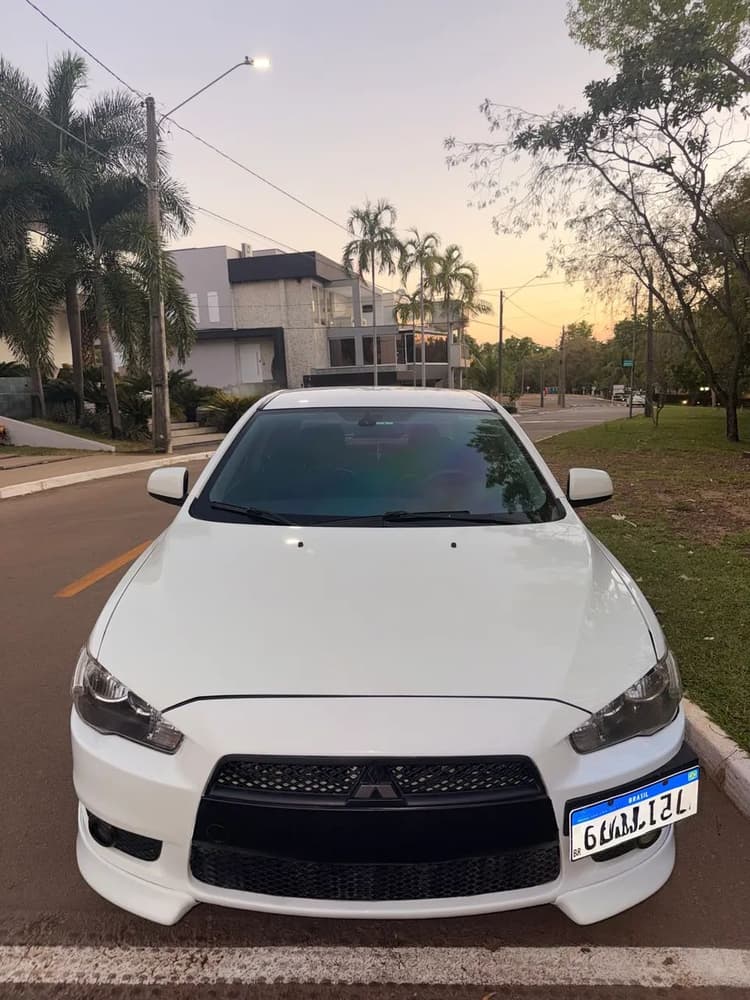 Mitsubishi Lancer 2.0 16V 160cv Aut. 2014