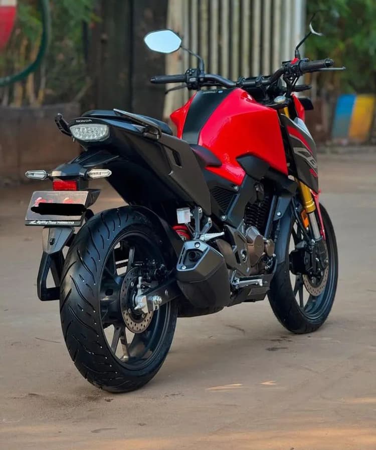 Honda CB 300