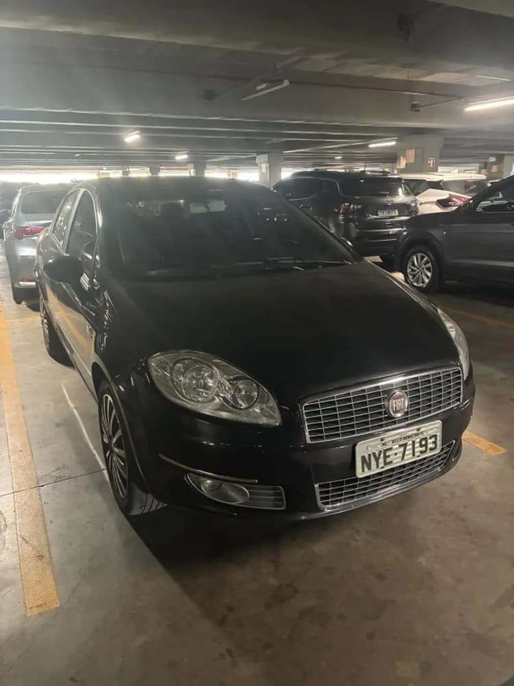 Fiat Linea Absolute 1.9/1.8 Flex Dualogic 4P 2012