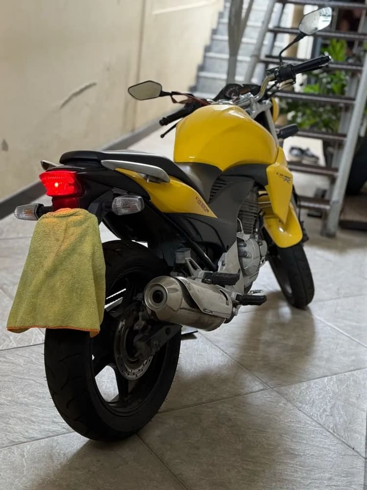 Honda cb 300R