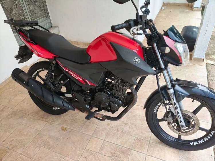 Vendo Yamaha factor 150 ED 