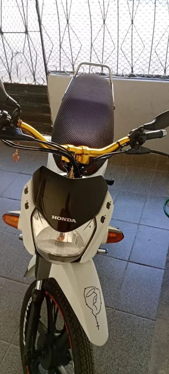 Pop 110 NOVA e ELA 