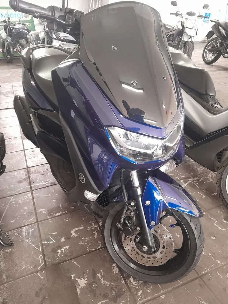 Nmax 2023/23 muito nova
