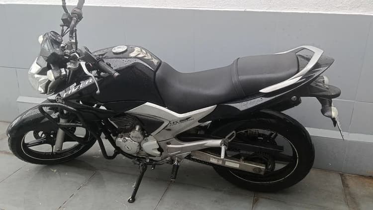 Fazer 250 segundo dono - 21 969023600 