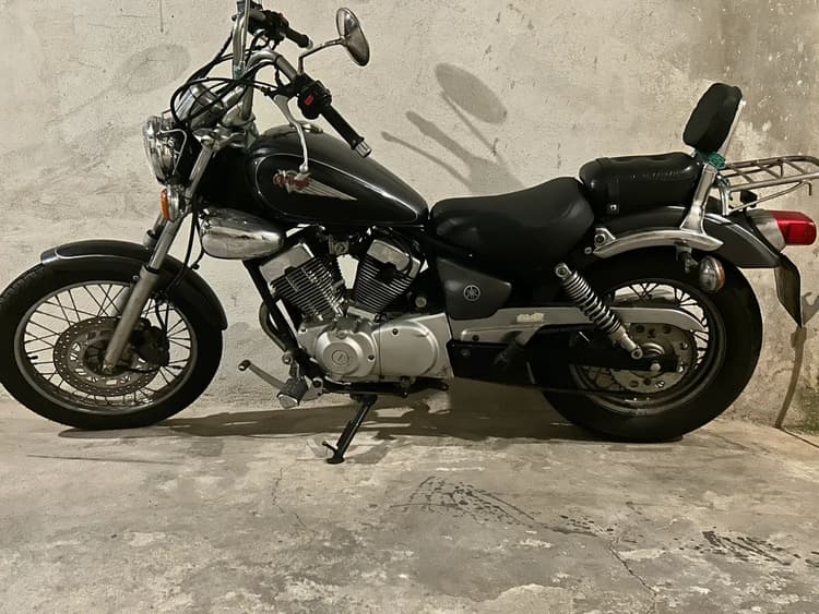 Virago 250 