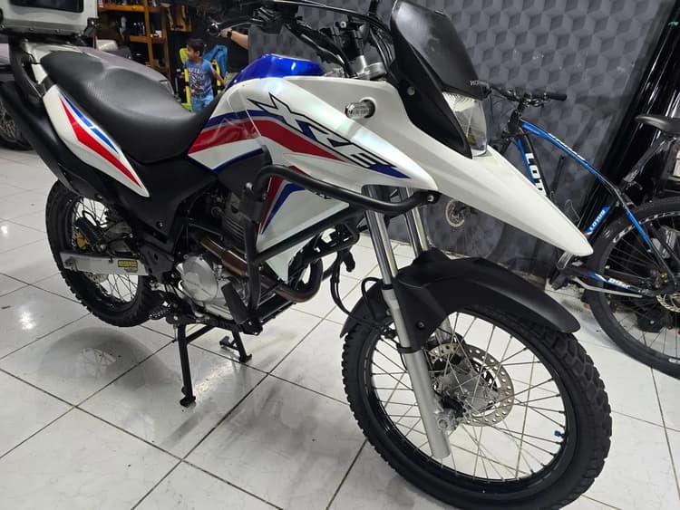 XRE 350 CC 