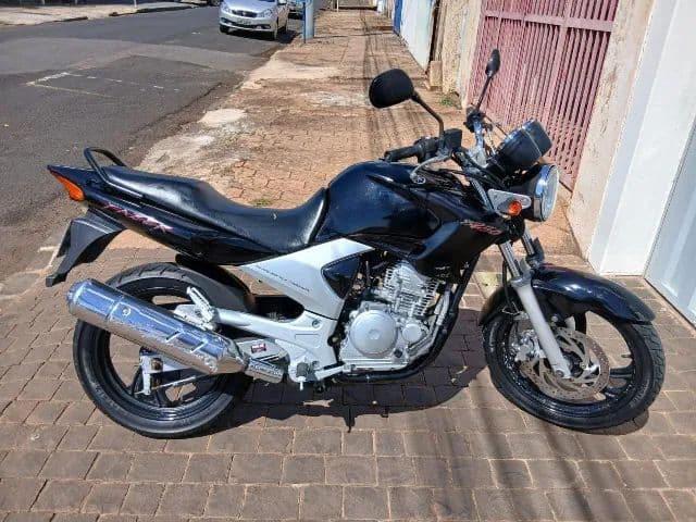 Fazer 250cc Preta