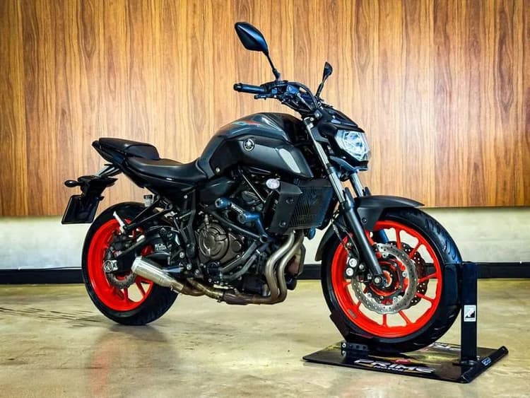 YAMAHA MT07 ABS 2023
