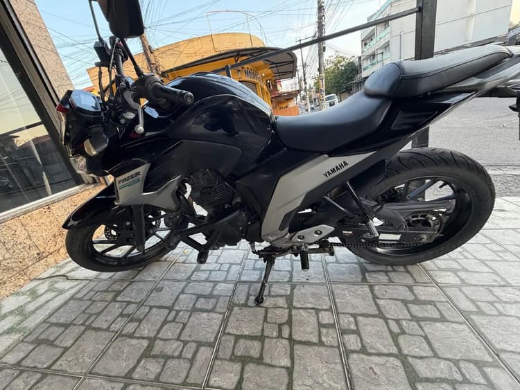 Fazer 250 