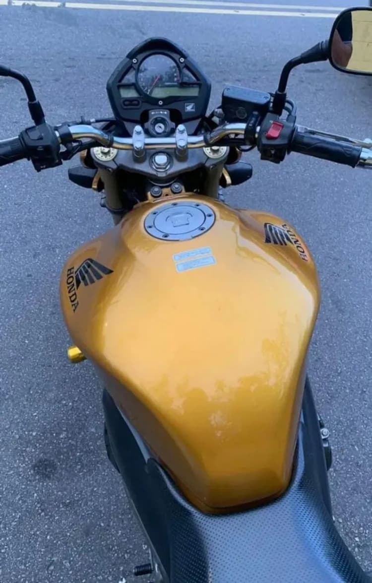 Vendo hornet 