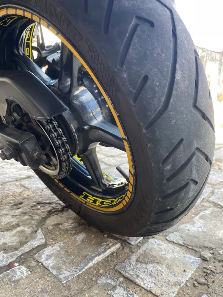 Cb 300 