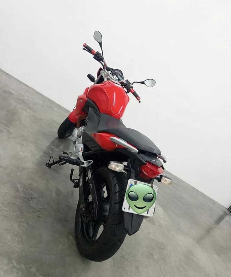 CB 300R 