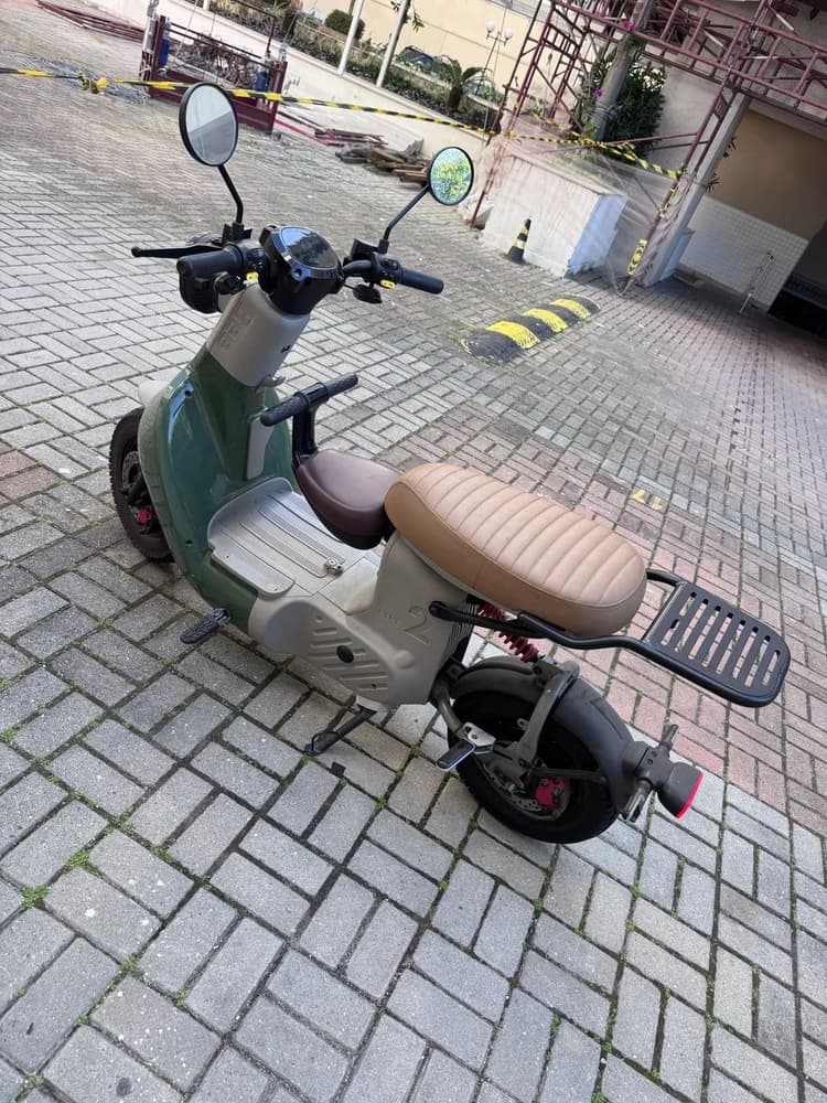 Type 2 moto elétrica Bee 