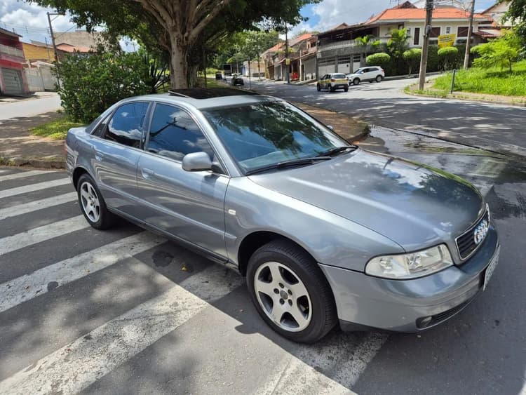 Audi A4 2.4 30V Tip./multitronic 2001