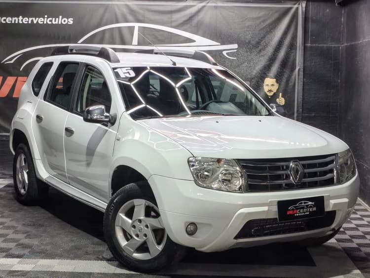 Renault Duster Dynamique 2.0 Hi-flex 16V Aut. 2015