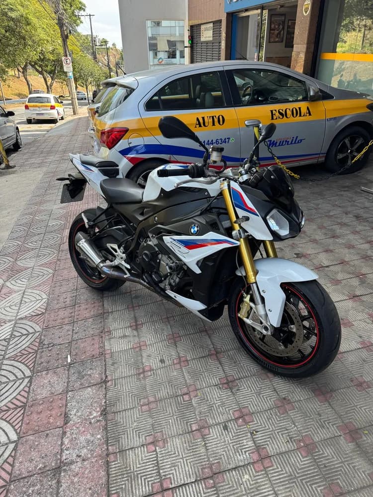 S1000R