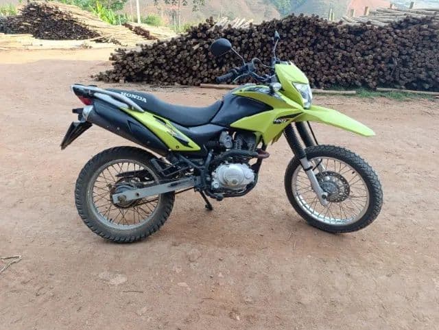 Nxr Bros 150
