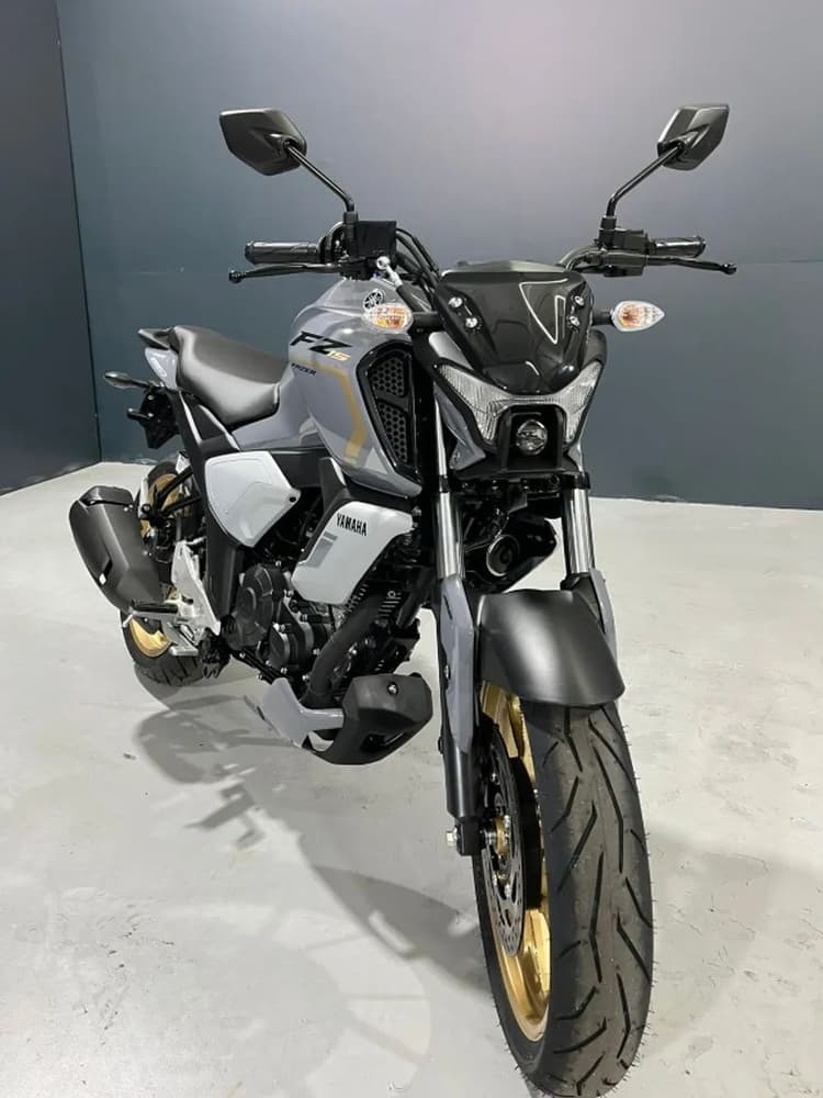 FZ15 CONNECTED - OFERTA RELÂMPAGO!