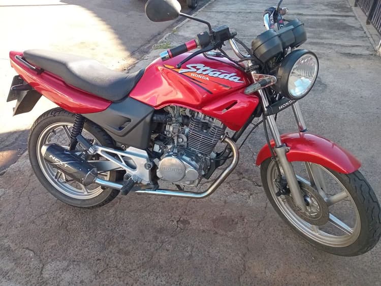 Cbx 200 strada