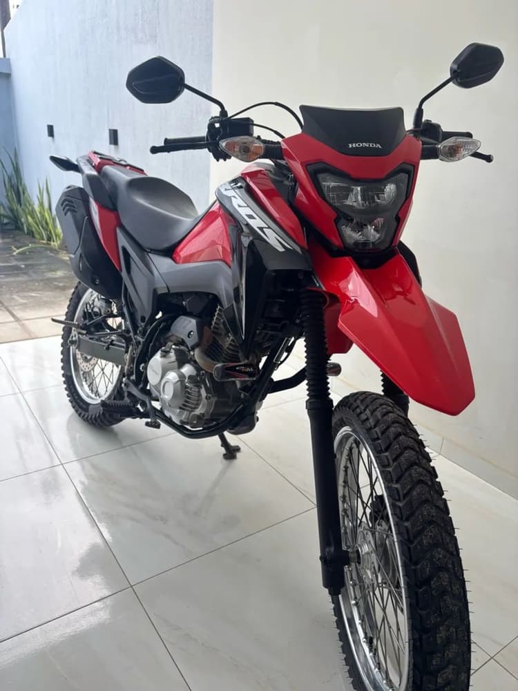 Honda bros 160 ABS 2025