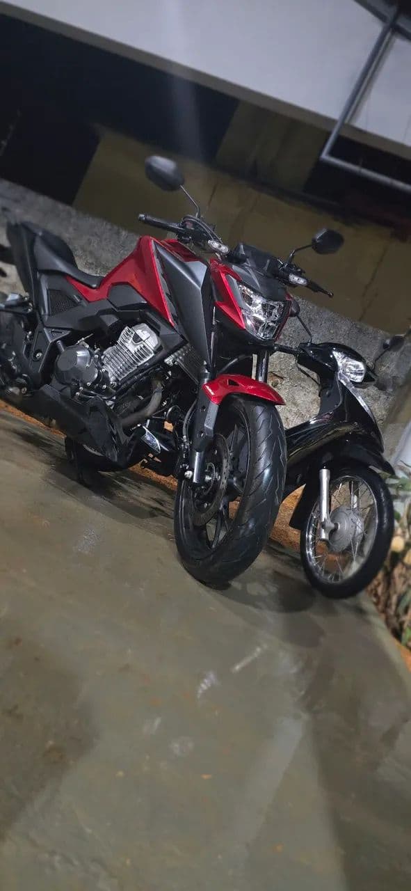 CB300F TWISTER NOVA