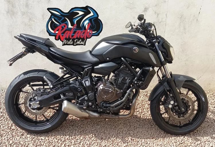 MT07 IMPECÁVEL 