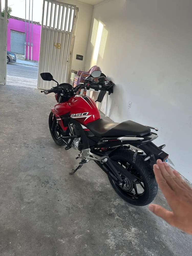 Cb twistter 250f 2022