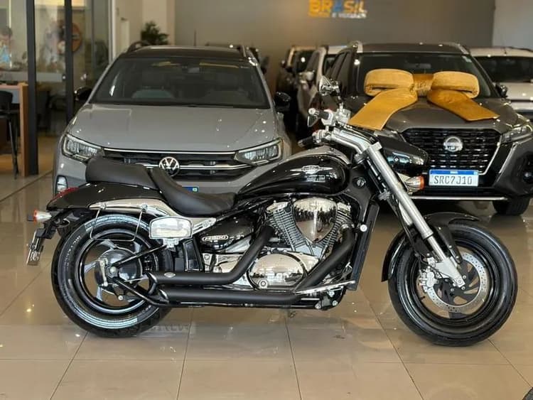 SUZUKI BOULEVARD M800 2016