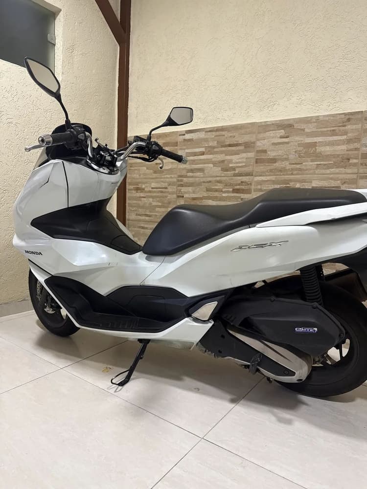 PCX única dona 