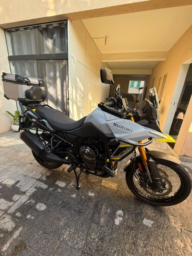 Vstrom 800 DE