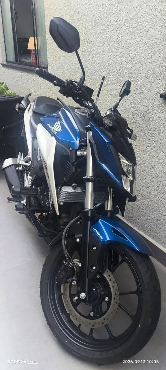 CB300 ABS 