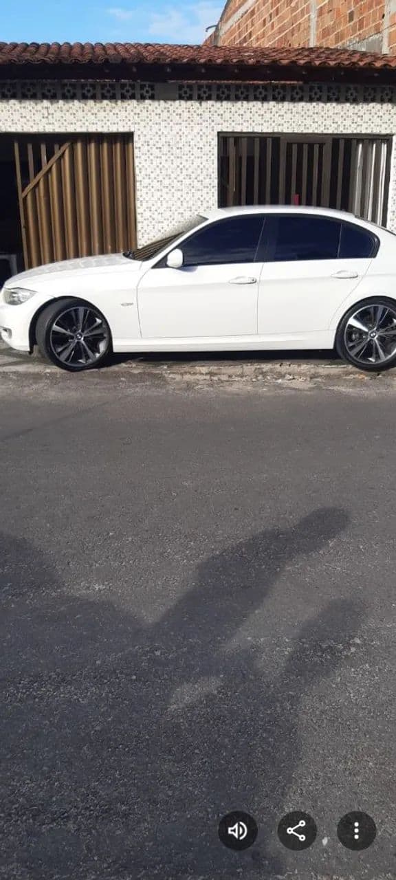 BMW 320I A 2011