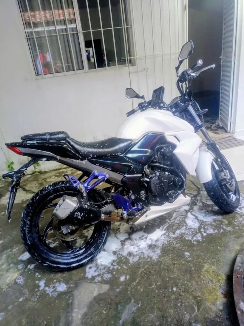 Dafra next 250