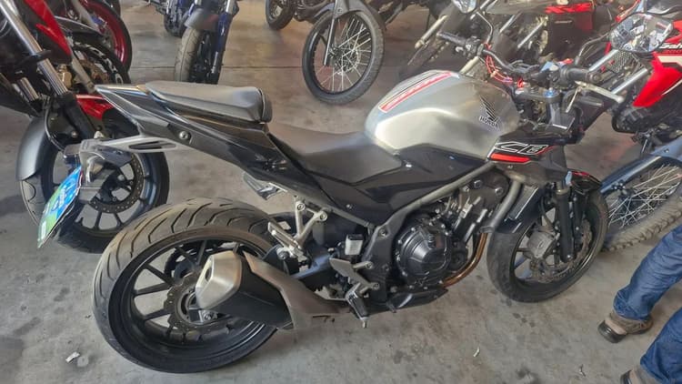 Honda cb500f 