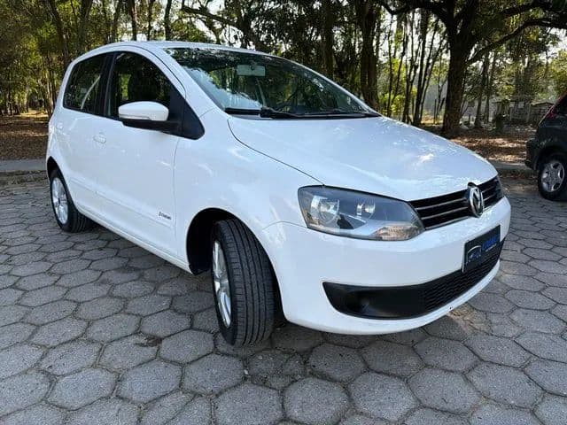 Volkswagen Fox Trendline 1.6 Flex 8V 5P 2013