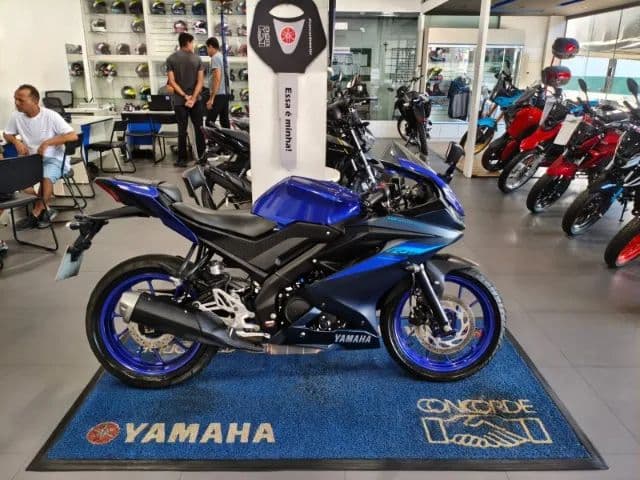R15