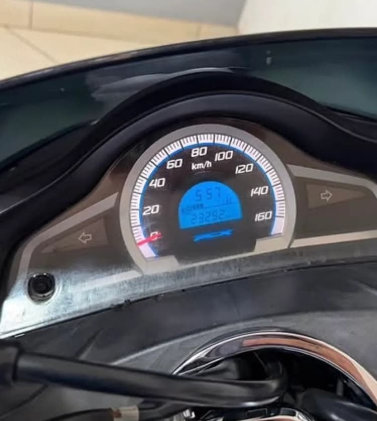 Vende-se pcx 